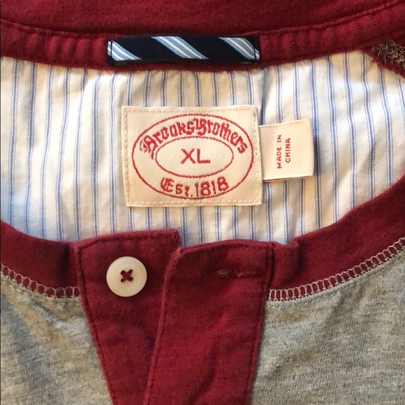 2 Brooks Brothers Henley tees - Picture 3 of 4